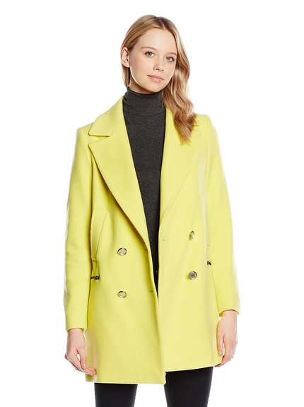 Abrigo amarillo de mujer marca Naf Naf barato, outlet