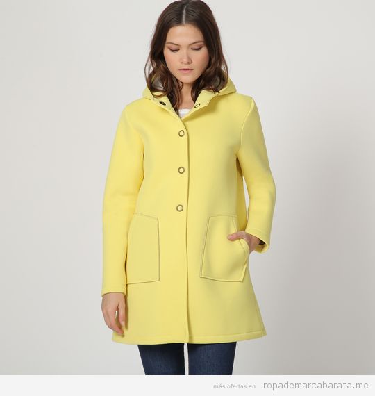Abrigo amarillo marca Day Dreams barato, outlet